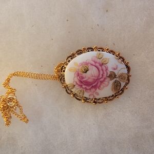 Gold and Pink Floral Pendant Necklace